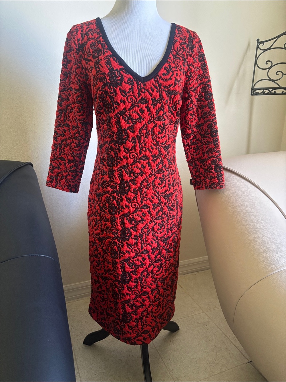 Plenty by Tracy Reese Red and Black V-Neck Textured Midi Dress